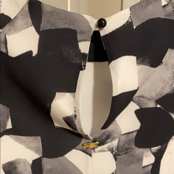 Designer dress - Picture 5 of 7